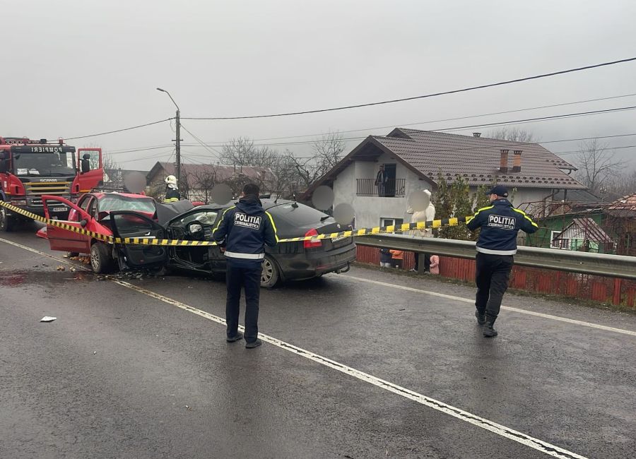 ACUM! Accident GRAV în Argeş! Victime ÎNCARCERATE!