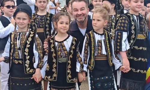 Senatorul Ovidiu Puiu: "La mulți ani, de Ziua Copiilor!"