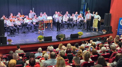 Folclorul autentic a adunat publicul la Mioveni!