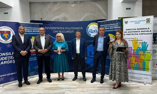 Ion Mînzînă și Cristian Gentea, la Târgul Serviciilor Sociale din Argeș