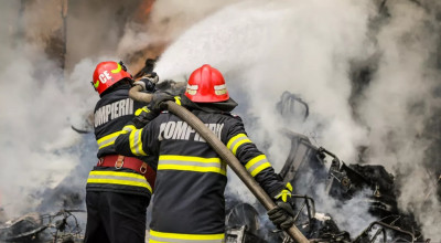 ACUM! INCENDIU într-o COMUNĂ din Argeș!