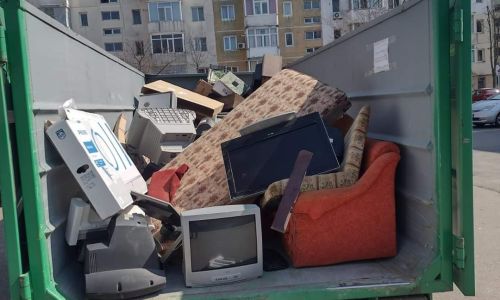 Săptămâna viitoare are loc a patra campanie de colectare GRATUITĂ a deșeurilor voluminoase și DEEE, în Pitești!