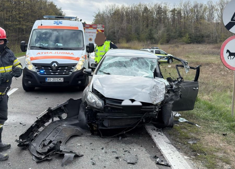 ACUM! Accident GRAV în Argeș