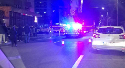ACUM! INCENDIU într-un BLOC din Pitești