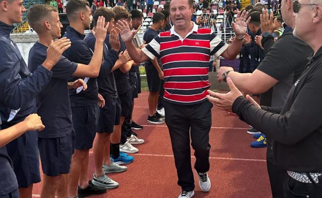 MOMENTE EMOȚIONANTE astăzi pe Stadionul Nicolae Dobrin! A început demolarea...