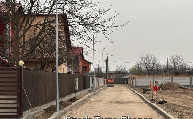 În Pitești se lucrează pentru modernizarea a trei străzi de pământ