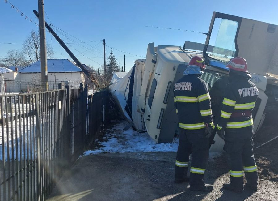 ACUM! TIR, accident GRAV în Argeș!
