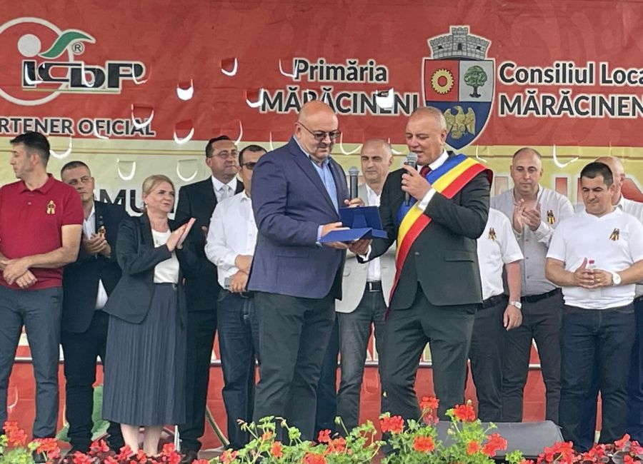 Sărbătoare la Mărăcineni