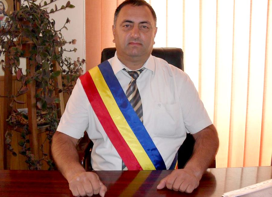 Un urs a fost zărit pe raza comunei Bălileşti! Mesajul primarului!