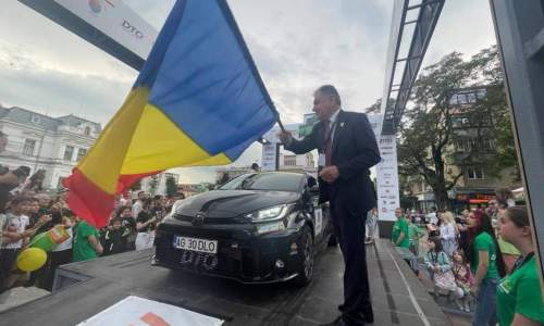 Primarul Cristian Gentea a dat startul festiv în Raliul Argeșului