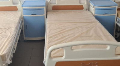 Condiţii mai bune pentru pacienţii Spitalului Judeţean Argeş! Paturi şi noptiere noi