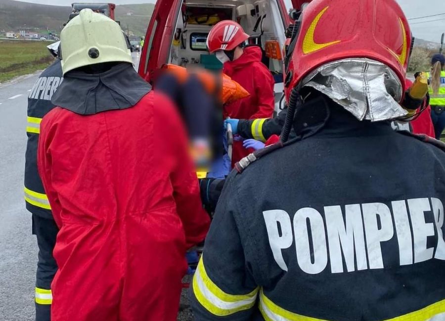 ACUM! Accident GRAV în Argeș