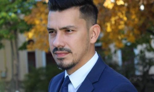 Prefectul Dragoș Predescu a rămas blocat în campania electorală