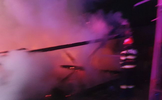 INCENDIU în Argeș! O cabană a luat FOC