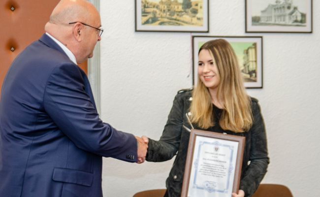 Tineri talentați ai județului, la Consiliul Județean Argeș