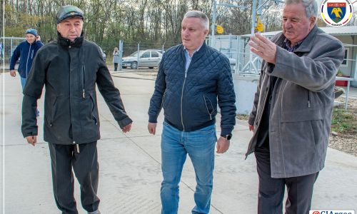 Vicepreşedintele CJ Argeş, Marius Nicolaescu a verificat stadiul lucrărilor pe DJ 702G