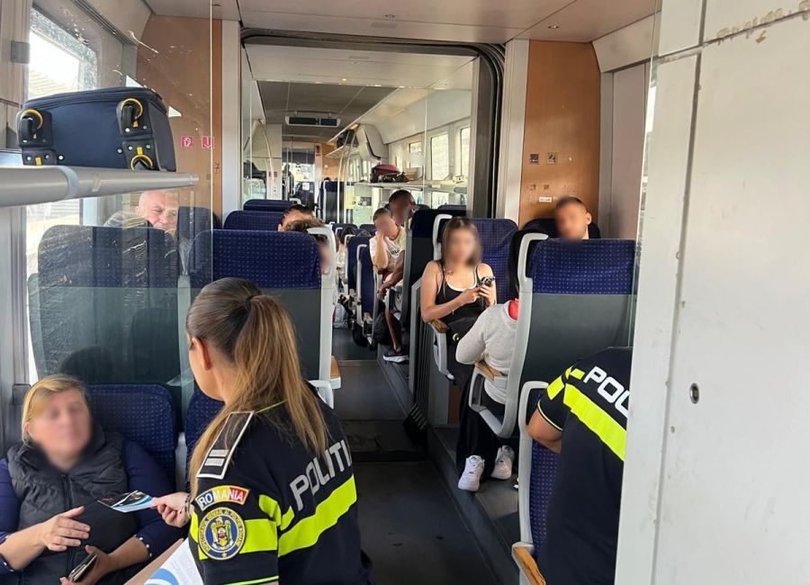 Polițiștii, activități preventive în Gara Pitești