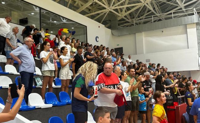 Susținută de primarul Ion Georgescu, România a BĂTUT Spania, la Mioveni