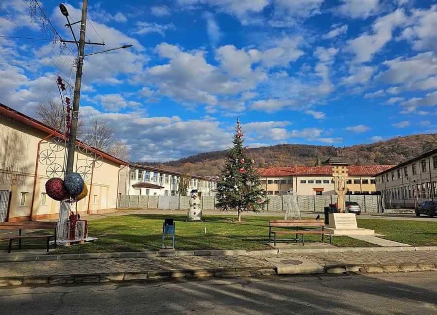 Mâine va fi sărbătoare la Ștefănești