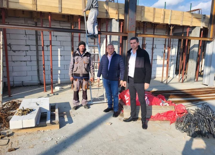În comuna Oarja se construiește o sală de sport