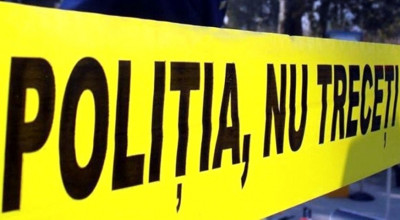 Un piteștean de 77 de ani și-a ÎNJUNGHIAT SOȚIA!