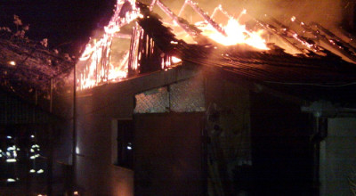 ACUM! INCENDIU la o casă în Argeş