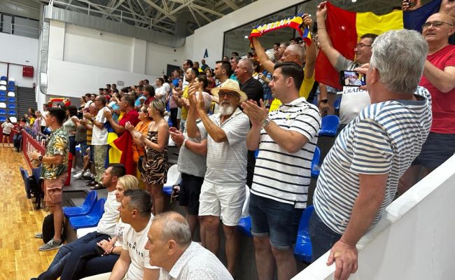 Susținută de primarul Ion Georgescu, România a BĂTUT Spania, la Mioveni