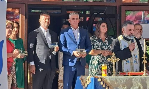 Senatorul Ovidiu Puiu: "Dragi elevi, să nu uitați să vă iubiți țara, limba, rădăcinile"