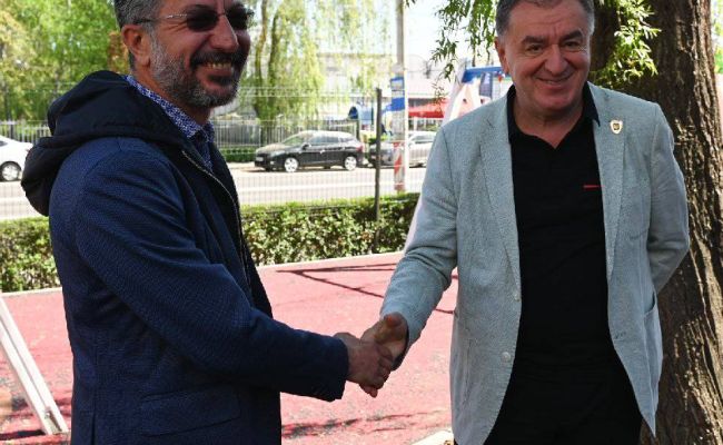 Municipiul Piteşti are un nou loc de joacă modern