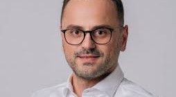 Remus Mihalcea: "Premierul Marcel Ciolacu onorează promisiunile făcute sistemului sanitar"
