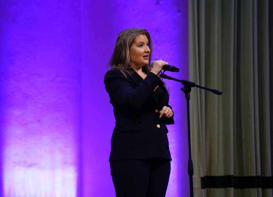 Prefectul Ioana Făcăleață: "La mulți ani, dragi piteșteni"