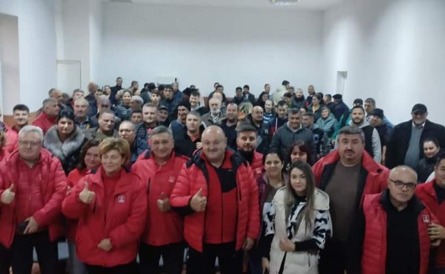 Ministrul Simona Bucura-Oprescu, președintele Ion Mînzînă și echipele PSD, alături de argeșenii din Domnești, Corbi, Coșești, Albota, Vulturești, Miroși, Căldăraru, Râca, Popești, Izvoru, Recea și Buzoești!