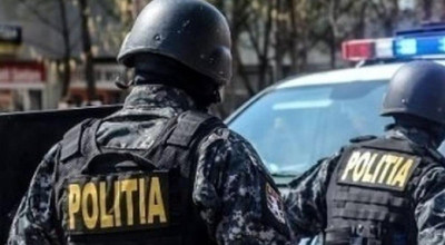 PERCHEZIŢII în Argeş! Persoane bănuite de delapidare şi înşelăciune