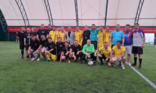 Meci de fotbal înainte de startul Raliului Argeșului