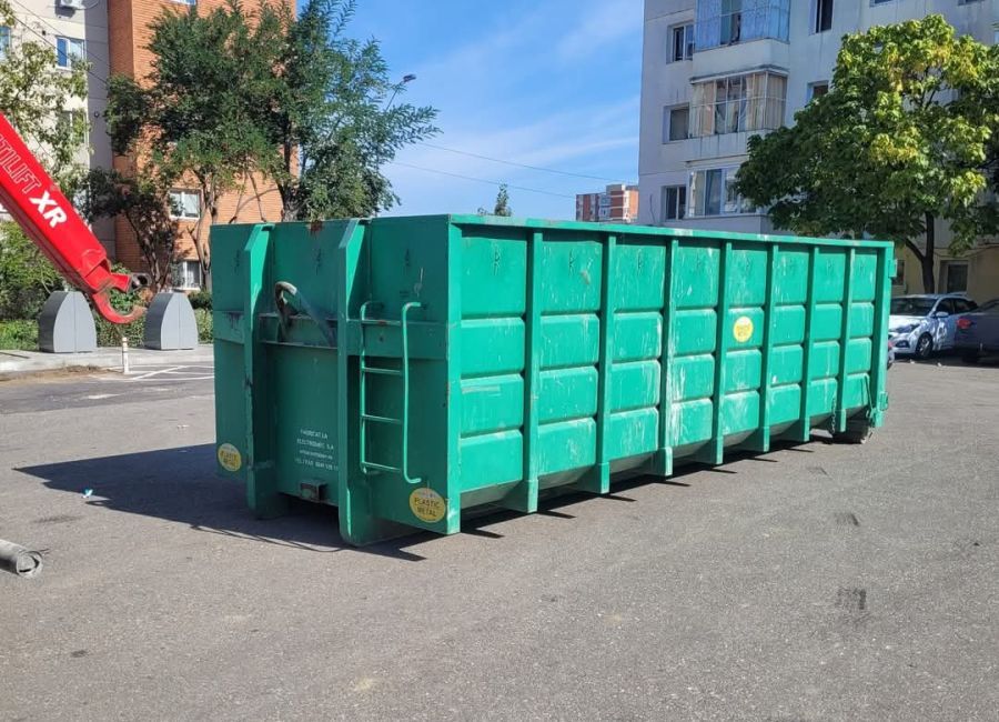 S-a dat startul colectării deșeurilor voluminoase și DEEE, în Pitești!