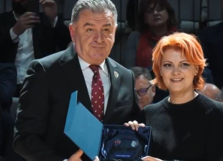 Olguţa Vasilescu: 'Ştiu că domnul primar vrea să facă un stadion mai frumos ca la Craiova'
