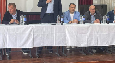 Primarul Cristian Gentea, întâlnire cu piteștenii din cartierele Craiovei și Războieni