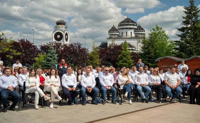 Unul dintre cei mai importanți lideri europeni, în Argeș alături de ministrul Muncii, Simona Bucura-Oprescu, și de președintele Consiliului Județean, Ion Mînzînă!
