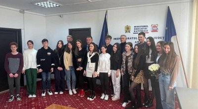 Elevii de 10 ai Piteştiului au fost premiaţi