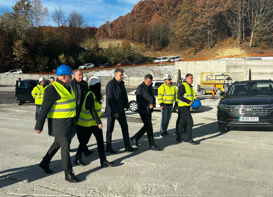 Ciolacu, Grindeanu, Neacșu, alături de Mînzînă, Simona Bucura Oprescu și Gentea, în Argeș la Autostrada Pitești-Sibiu