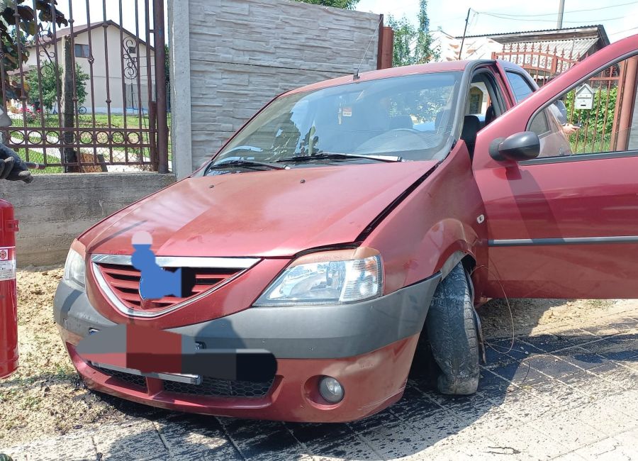 ACUM! Accident în Argeș! A intrat cu mașina într-un GARD!