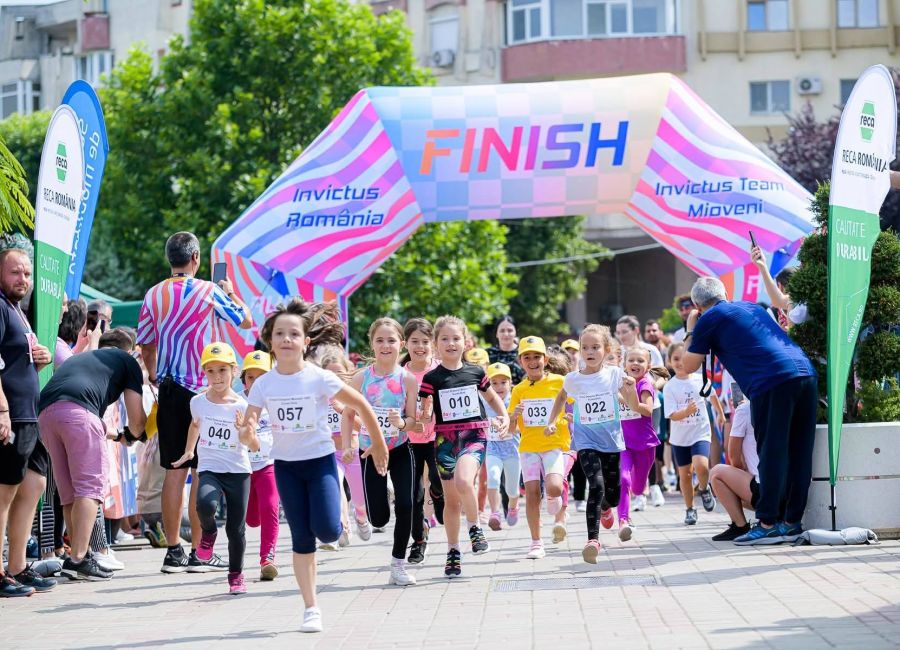 Crosul Orașului Mioveni 2025 – mișcare, distracție și premii pentru toate vârstele!