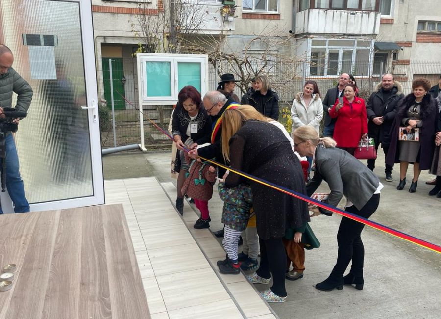 A fost INAUGURATĂ noua creşă din comuna Bascov