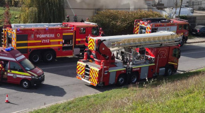 ACUM! Incendiu URIAȘ în Argeș! ARDE o casă