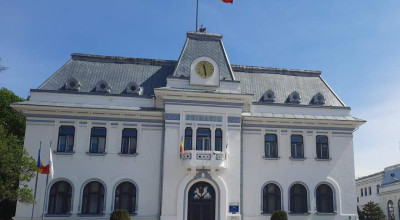 Au început lucrările de renovare energetică a clădirii Primăriei Municipiului Pitești!