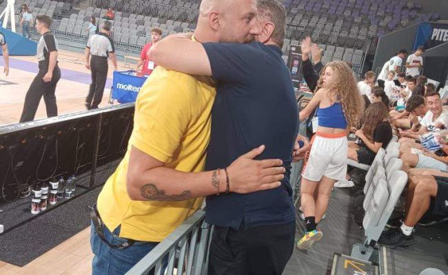 Naționala de baschet impresionează la Pitești Arena! Mesajul primarului Gentea