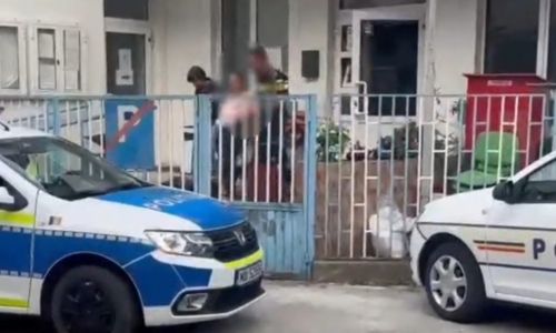 Femeie BĂTUTĂ în plină stradă la Mioveni!