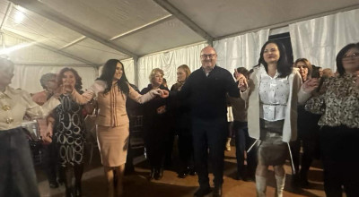 Ion Mînzînă și ministrul Simona Bucura Oprescu, de Ziua Femeii, la Mărăcineni