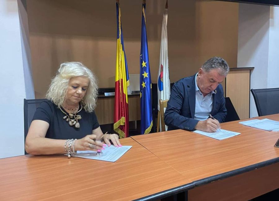 Investiție URIAȘĂ în Pitești! Primarul Cristian Gentea a SEMNAT contractul