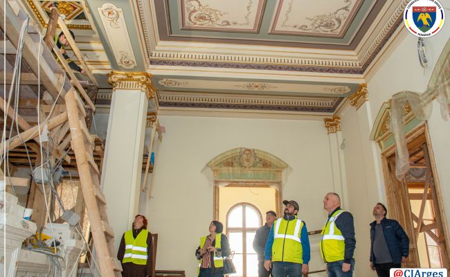 Vor fi prelungite termenele privind executarea lucrărilor de reabilitare ale Muzeului Judeţean şi Galeriei de Artă